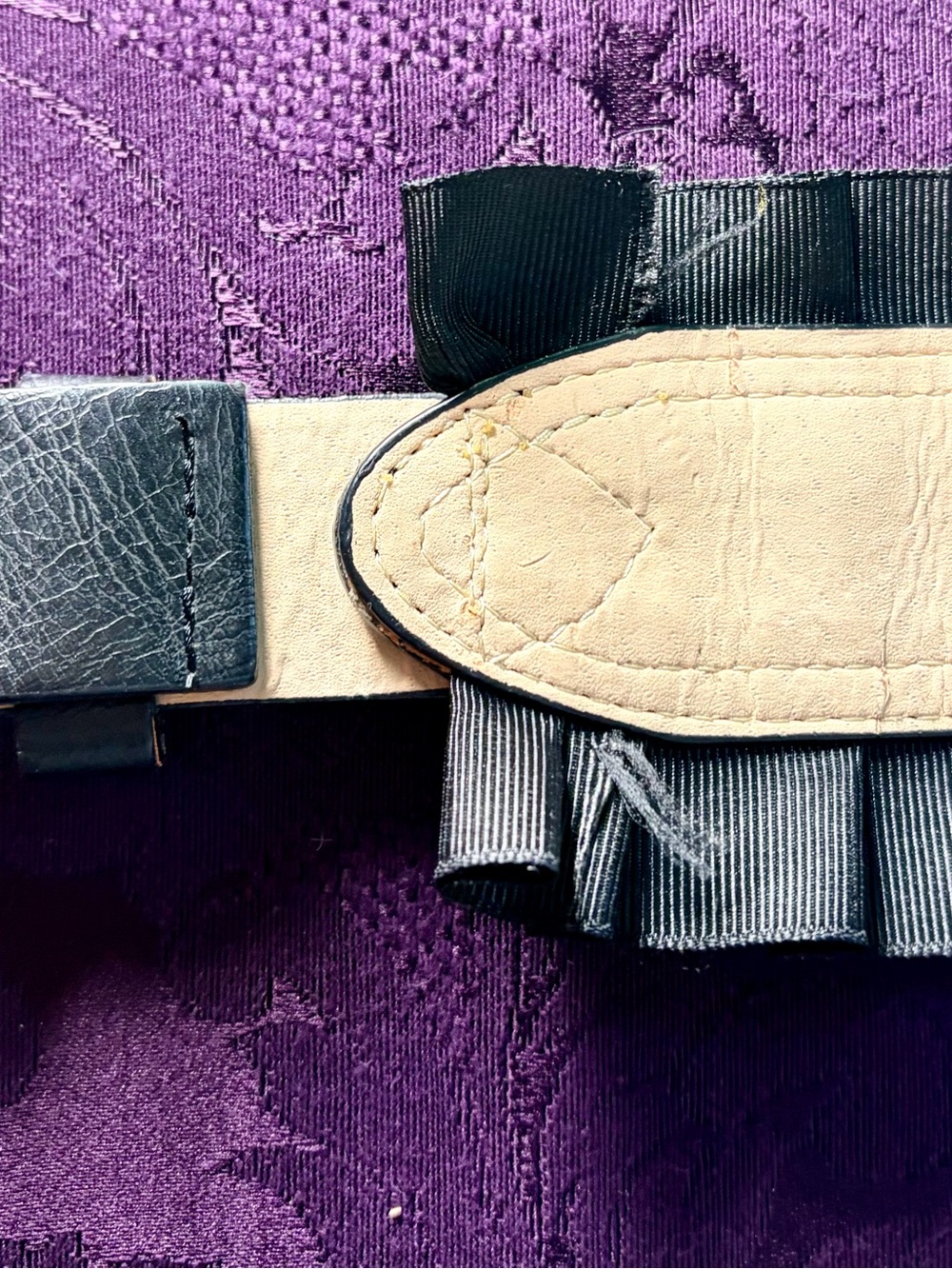 Steve Madden Black Ruffled Accordion Wide Belt M/L - Picture 2 of 5
